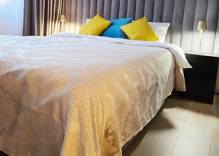 Modern With Free Parking & Balcony - Lannister Lejlighed Bukarest