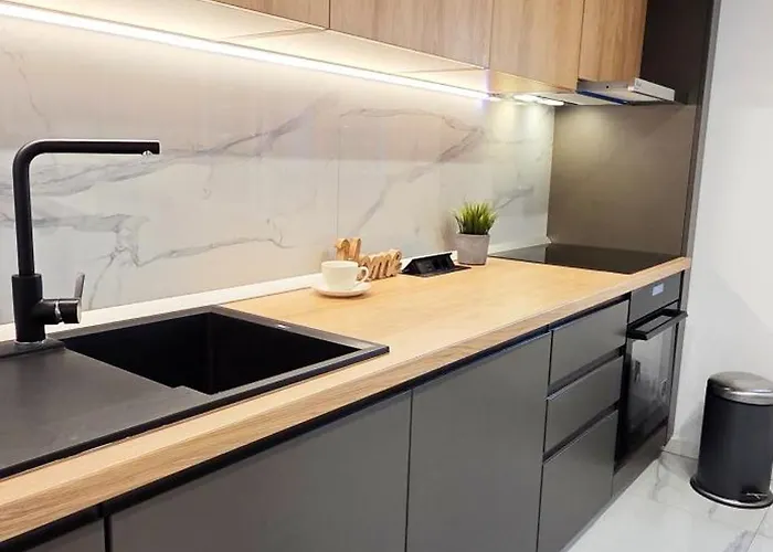 Appartement Modern With Free Parking & Balcony - Lannister *