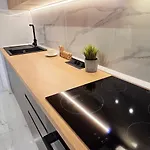 Apartmán Modern With Free Parking & Balcony - Lannister *